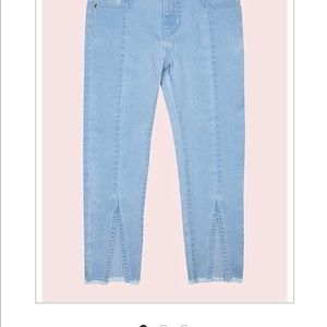 It’s in my jeans! London girls size 5/6